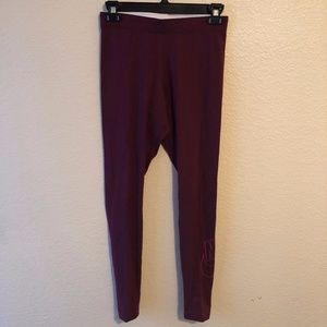 NWT Nike Womens Cotton Leggings